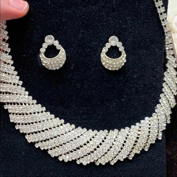 🇮🇹 Venice Italy Diamond Necklace & Earring Set - Picture 10 of 10